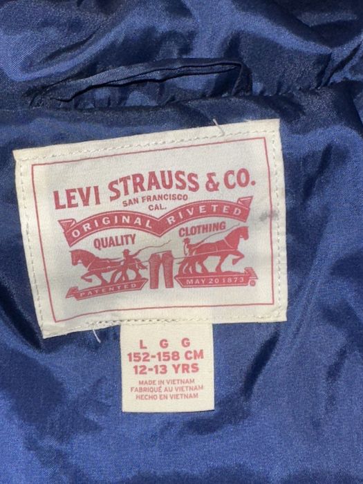 Тёплая демисезонная куртка Levi’s, 11-12лет