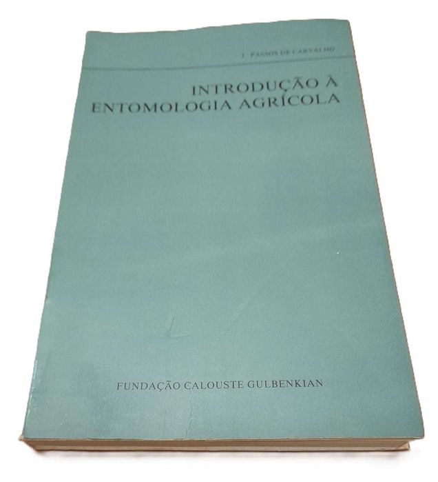 Introdução à Entomologia Agrícola, de José Passos de Carvalho