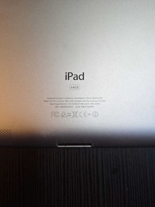 Apple iPad 2nd Gen (A1396) 64GB