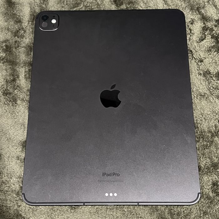 iPad Pro M4 13 polegadas WiFi+Cellular 512GB com AppleCare+