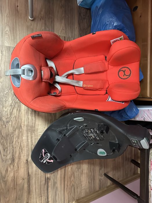 Fotelik Cybex Sirona Z + obrotowa baza