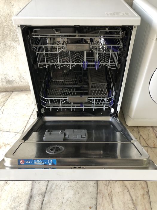 Máquina de Lavar Louça - Entrega grátis (ler descrição)