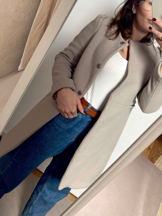 Płaszcz wełniany Zara roz. S - 66% wełny