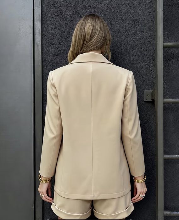 Conjunto Blazer e Calcoes NOVO