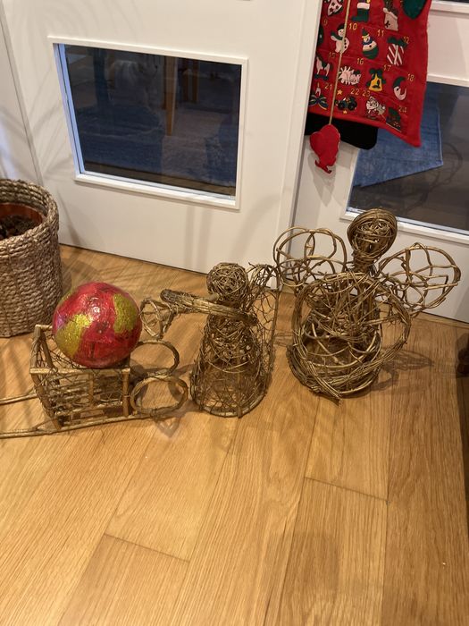 Enfeites de natal dourados