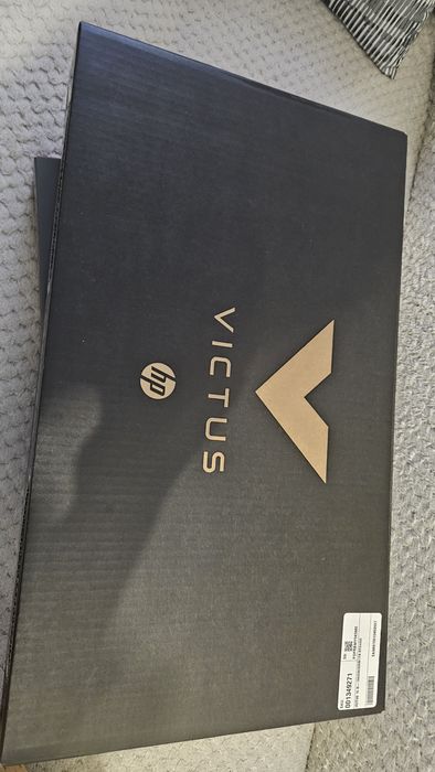 Laptop Hp Victus 15 i 5  ( 13 gen )