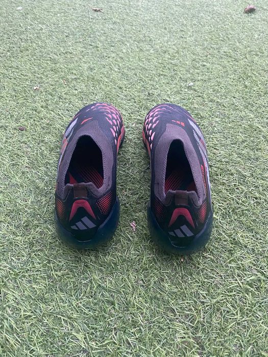 Chuteira Adidas Predator Elite