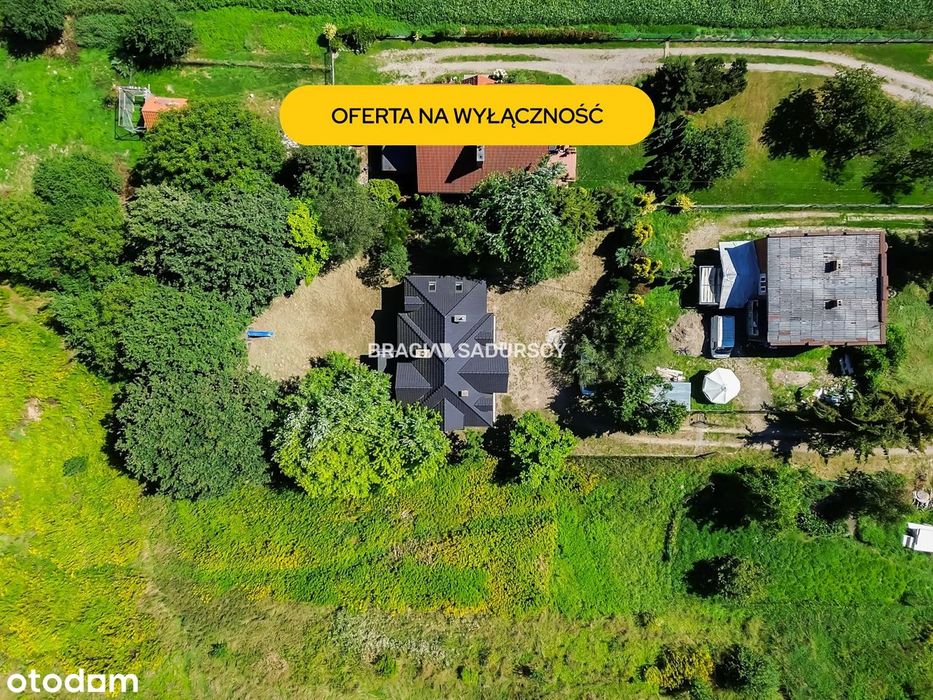 Przestronny dom / na działce z dużą prywatnością