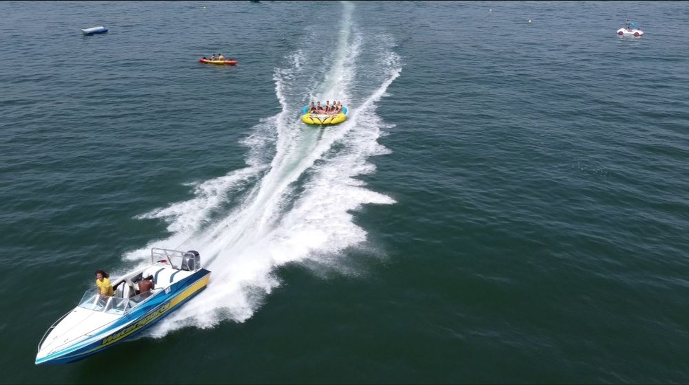 Fotos e vídeos 4k aéreos drone profissional