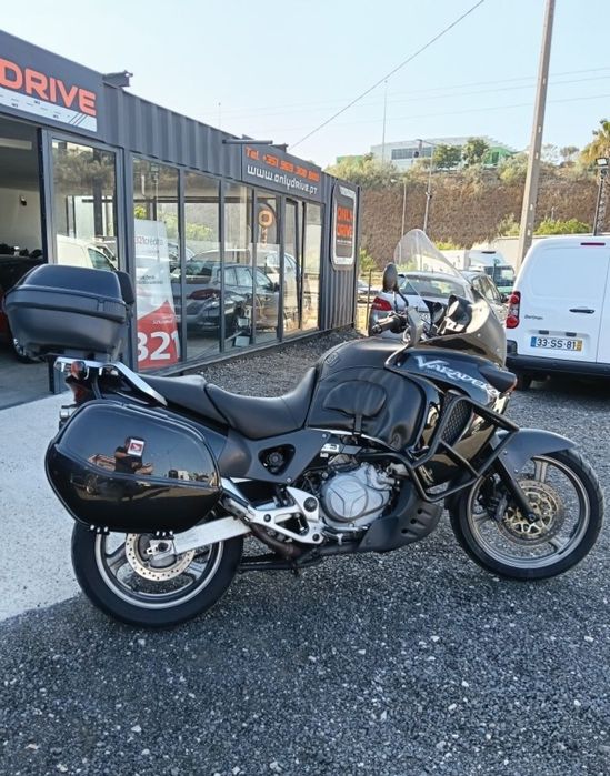 Honda Varadero 1000 XL, 2002, NACIONAL! toda original! 80€/mês