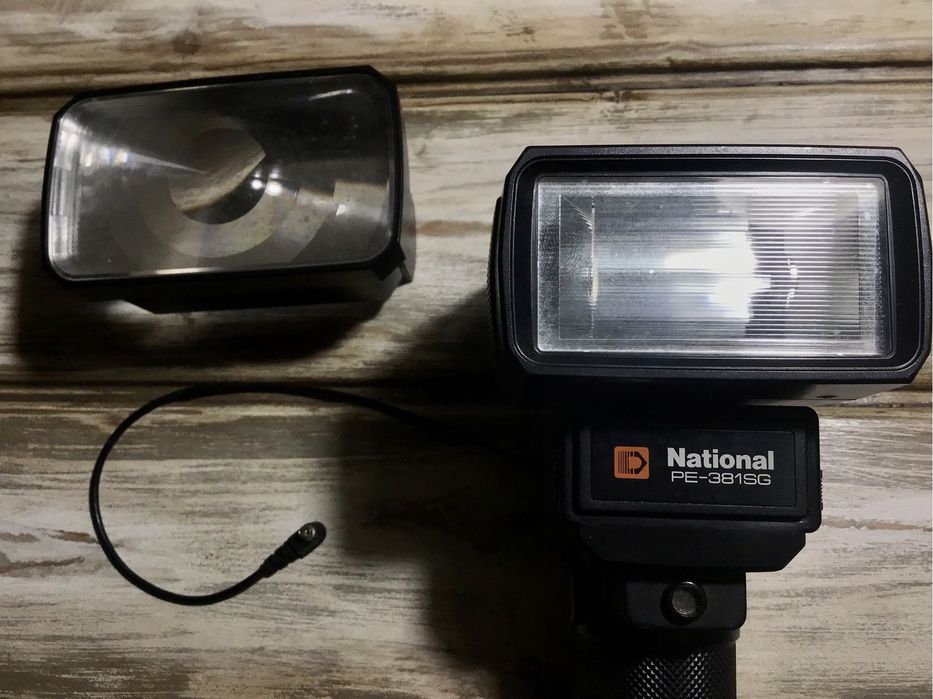 Flash National PE-381SG + Tele 135mm PP-TP13C