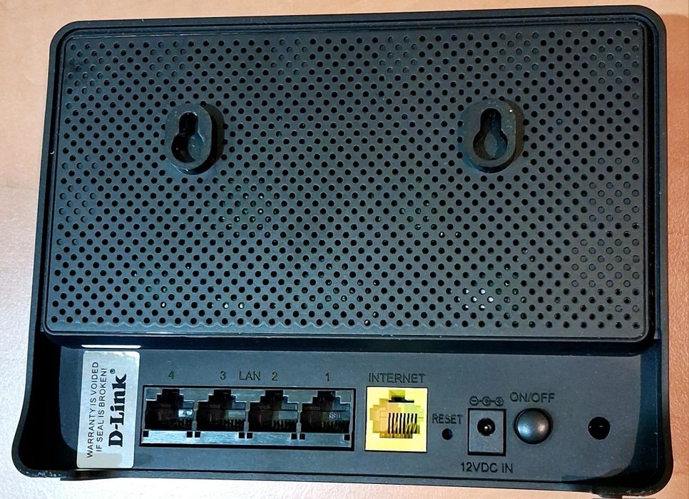 Роутер маршрутизатор модем D-Link DIR-300