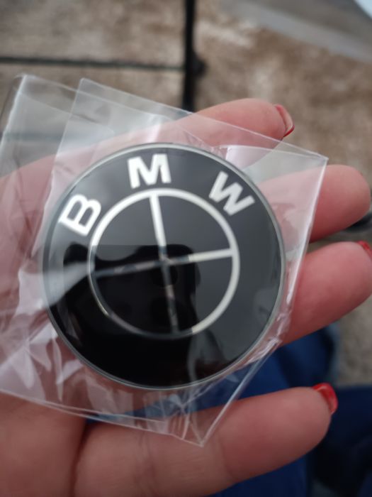 Vendo 3 logotipos BMW