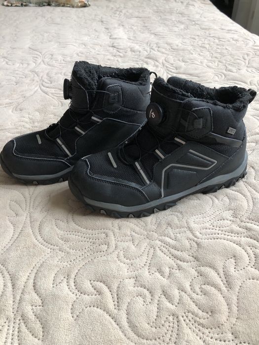 Зимові черевики для хлопчика