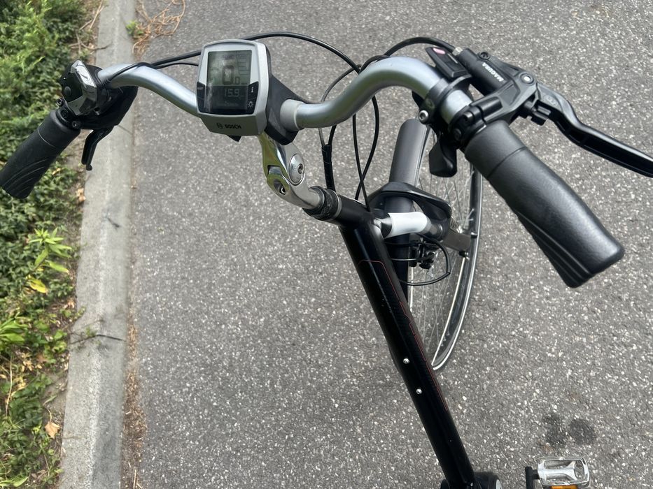 Rower elektryczny TREK NAVIGATOR 36V centralny BOSCH ACTIVE LINE /A