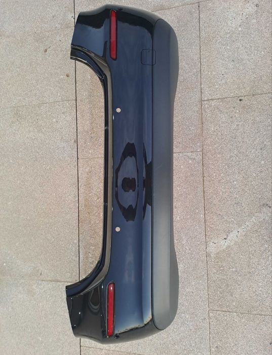 Vendo para-choques original mercedes classe A180d sedan (v177/w177 sedan)