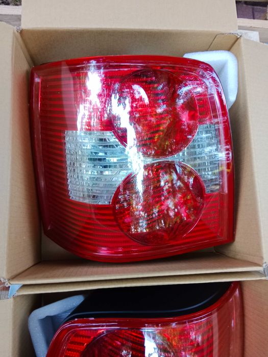 VW PASSAT B5 LIFT lampy tył komplet nowe idealne