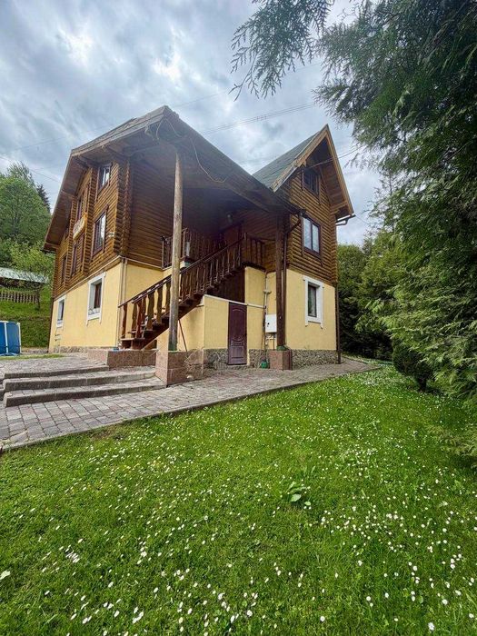 ТОПОВА  ЛОКАЦІЯ   будинок у СЛАВСЬКУ за 50 м до підйомника
