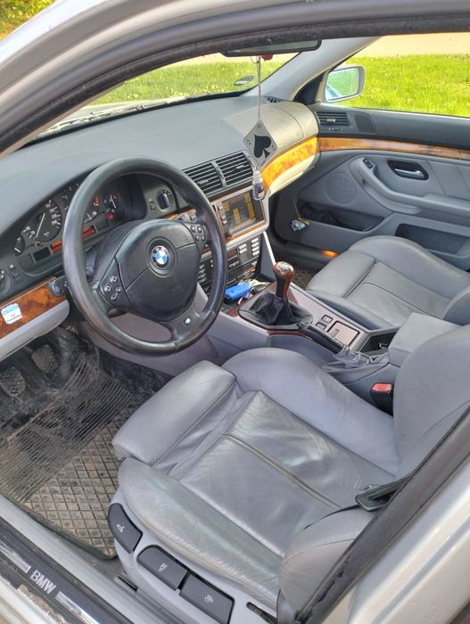 BMW E39 2.8 benzyna