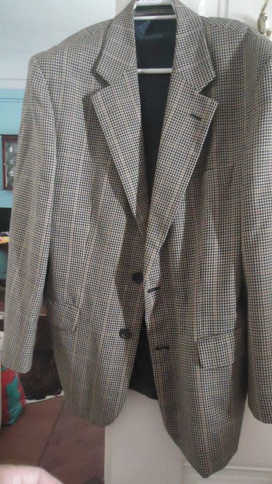 Blazer Pierre Cardin 48 aos quadrados