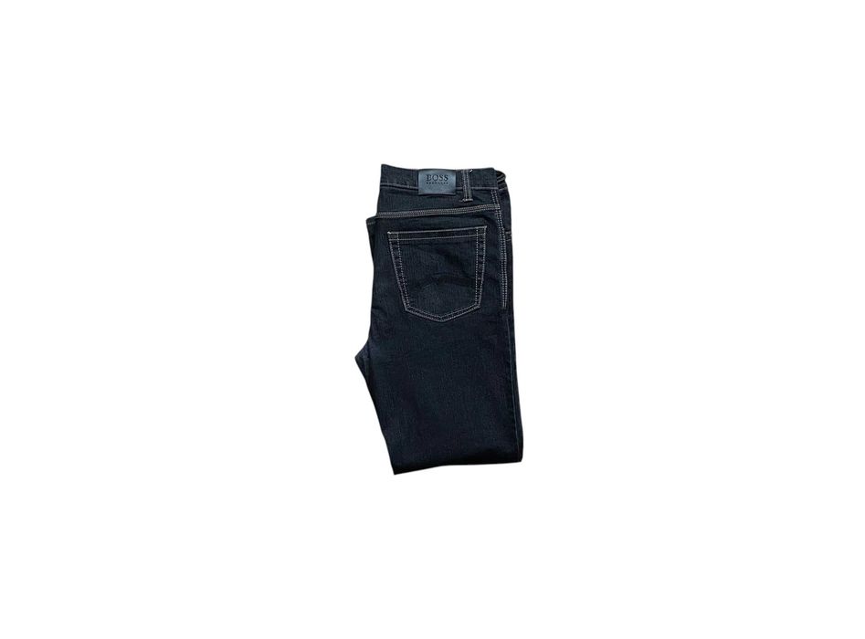 Hugo Boss jeans W36/L34, stan bardzo dobry