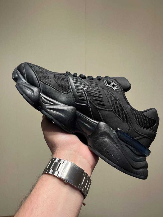 Чоловічі кросівки New Balance 9060 Black
