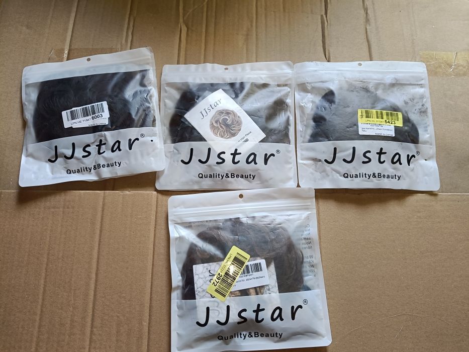 Шиньони на резинці