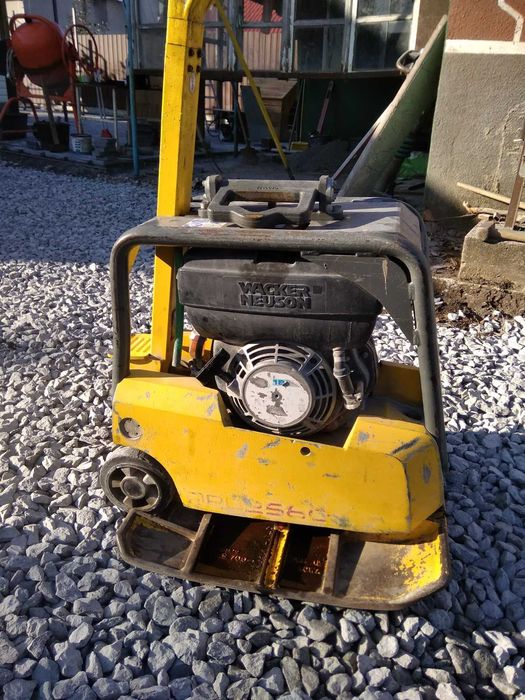 Віброплита wacker hatz