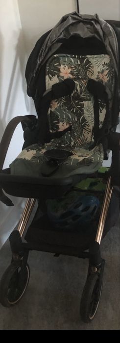 Cybex Priam 2.0 gold rose spacerowka czarny