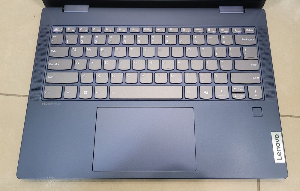 Ноутбук Lenovo Ideapad 5 2in1  14'' IPS Touch Ryzen 5 8645HS 2024 рік