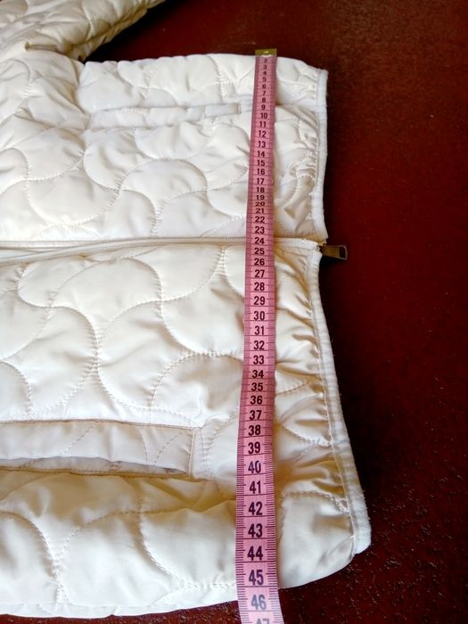 Куртка женская б/у.