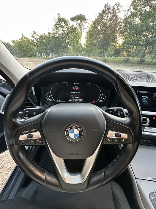 Bmw 330E hibrido plugin
