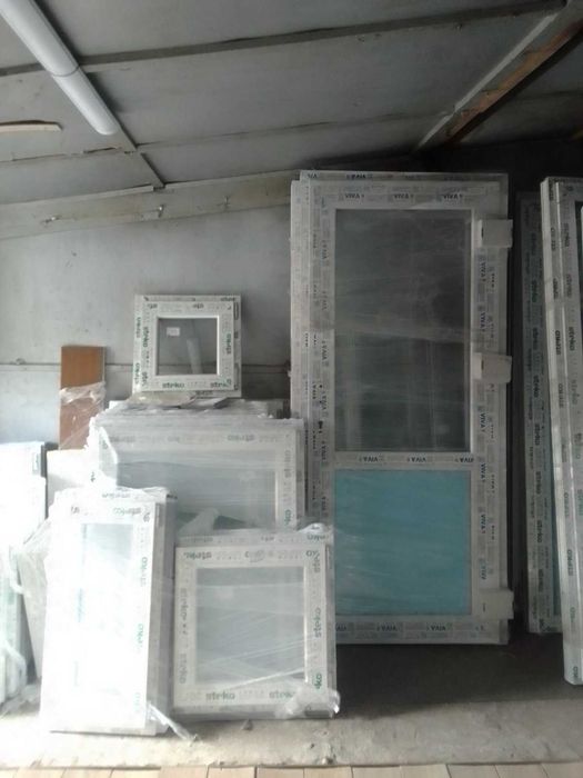 Продаємо металопластикові вікна та двері. Купити вікна Чернігів