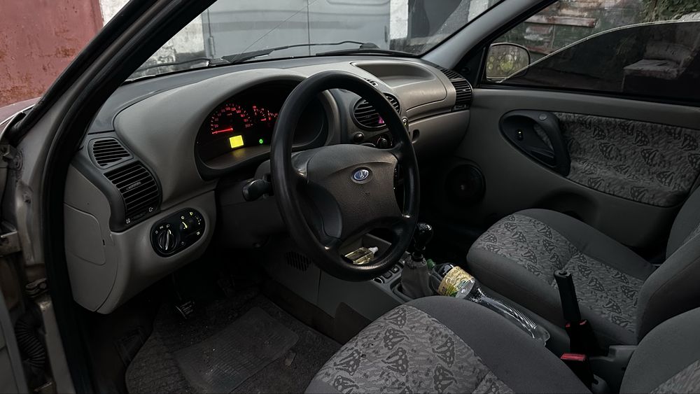 Lada 1118 калина 2006