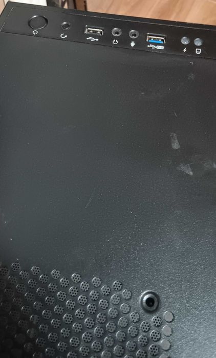 Caixa ATX da DeepCool usada para PC para venda