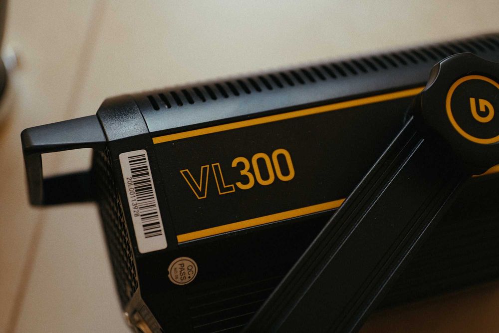 Постійне студійне світло Godox VL 300 5600, 300W
