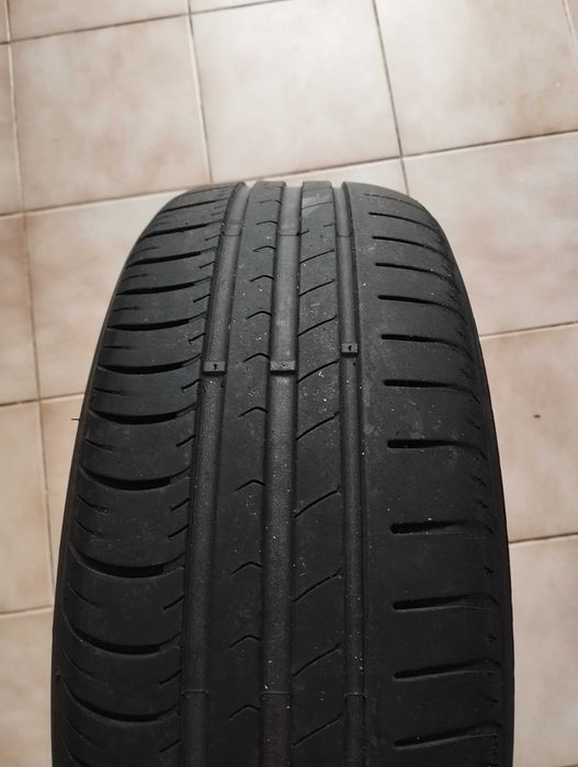 2 pneus semi-novos 185\60 R14 Hankook