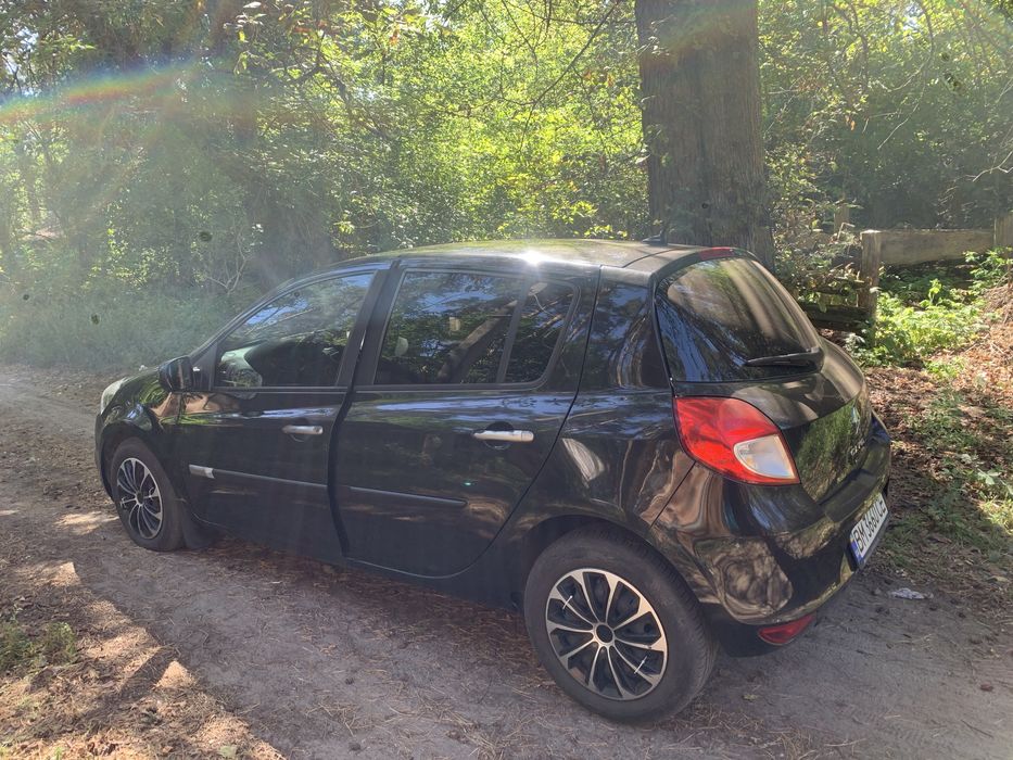 Renault  Clio  2009
