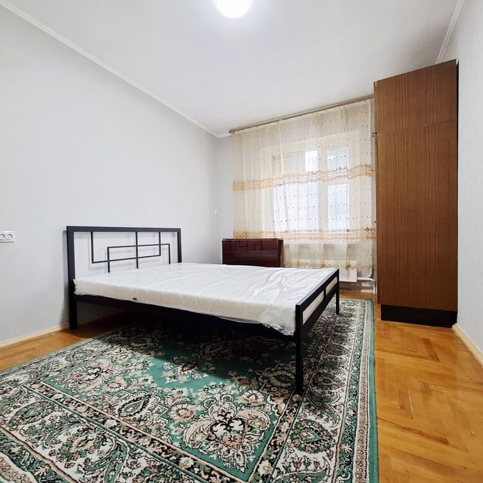 Сдам 2-ком. квартиру по Автозаводской.