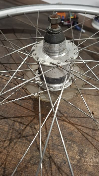 Koło 3x7 Piasta Sachs Sram Kaseta 28" Sapim