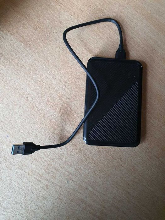 Внешний жест диск 2,5" Toshiba 1 Тб отл. сост БУ. USB 3.0