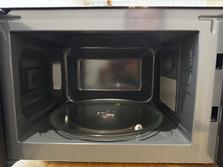 Microondas NOVO, nunca usado