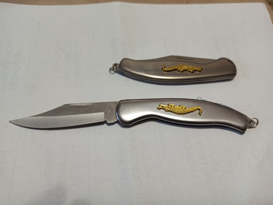 Нож складной туристический