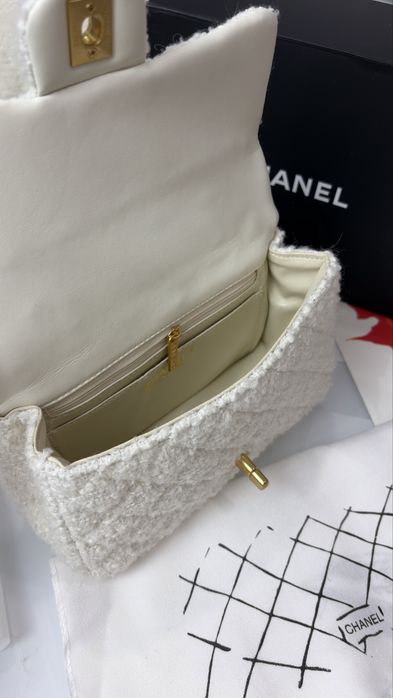 Сумка Chanel біла