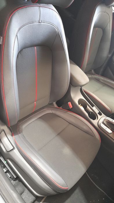 Conjunto de bancos HYUNDAI Kauai (OS)