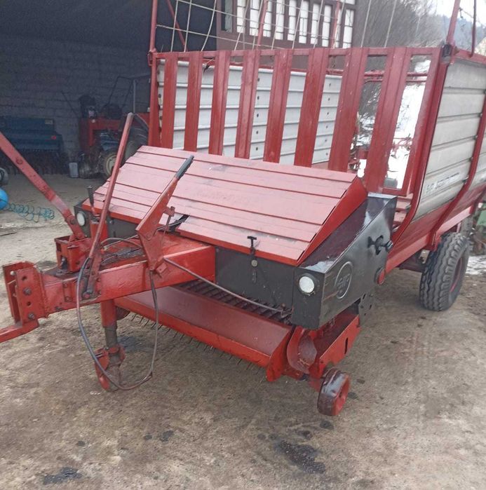 Przyczepa samozbierająca jugosłowiańska SIP 1