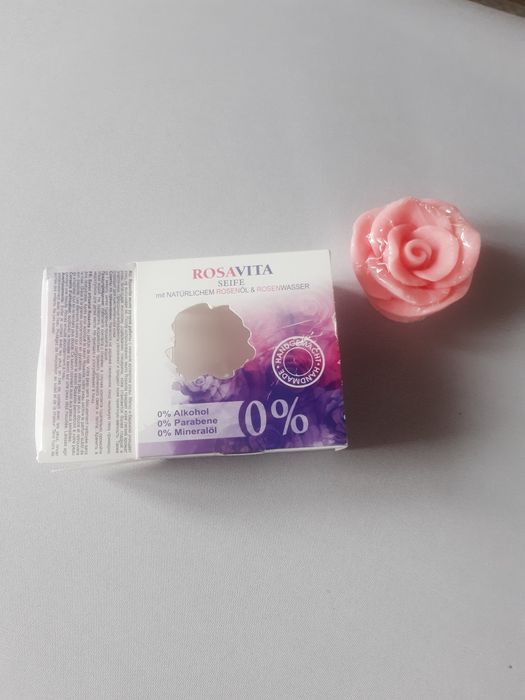 Nowe ręcznie robione mydło o delik. zapachu róży