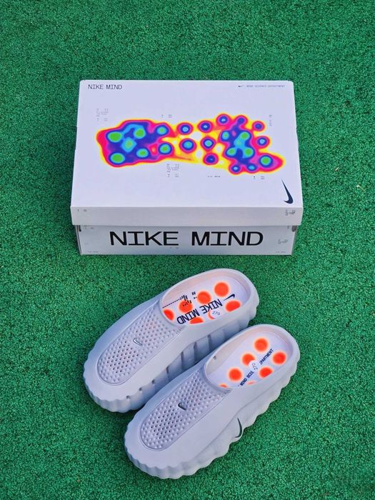 Klapki NIKE Mind 001 Slide Light Smoke Grey szare R.39