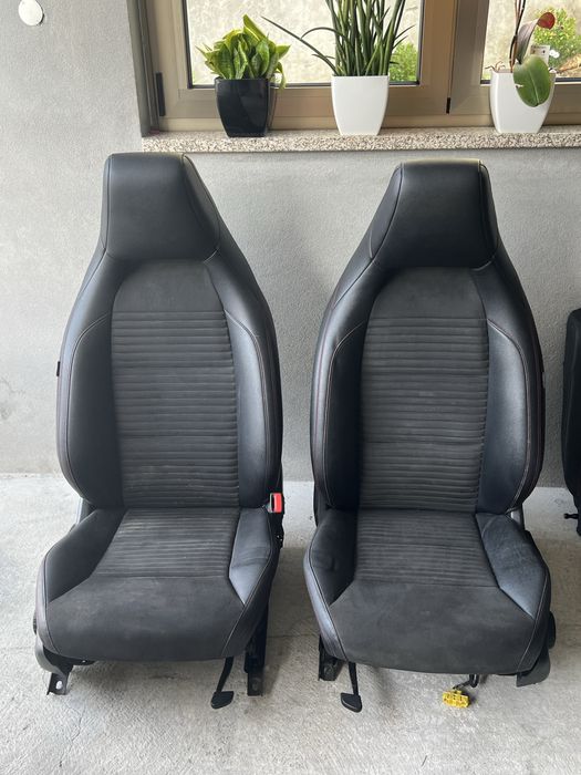 Bancos de Mercedes classe A AMG