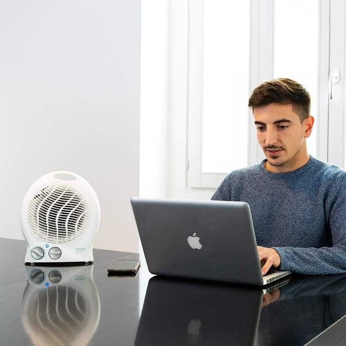 Cecotec Aquecedor elétrico de casa de banho baixo consumo